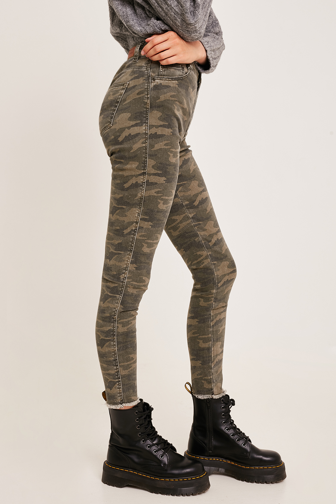 jeans-camouflage-455fiw-1.jpg