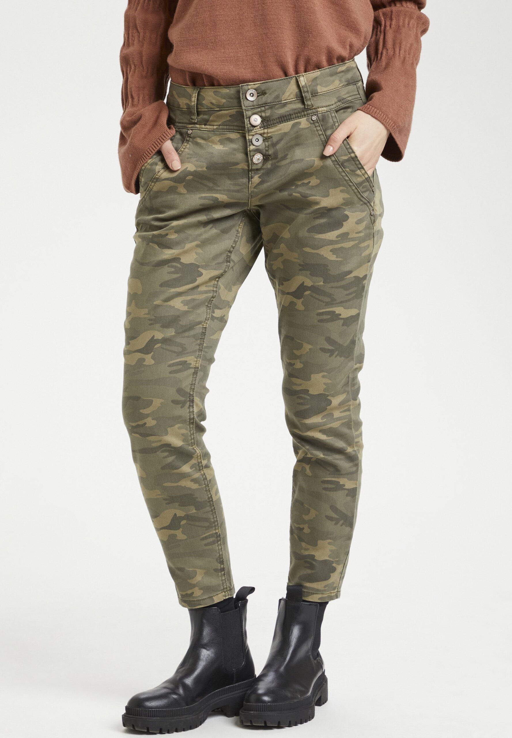 jeans-camouflage-603kpm-1.jpg