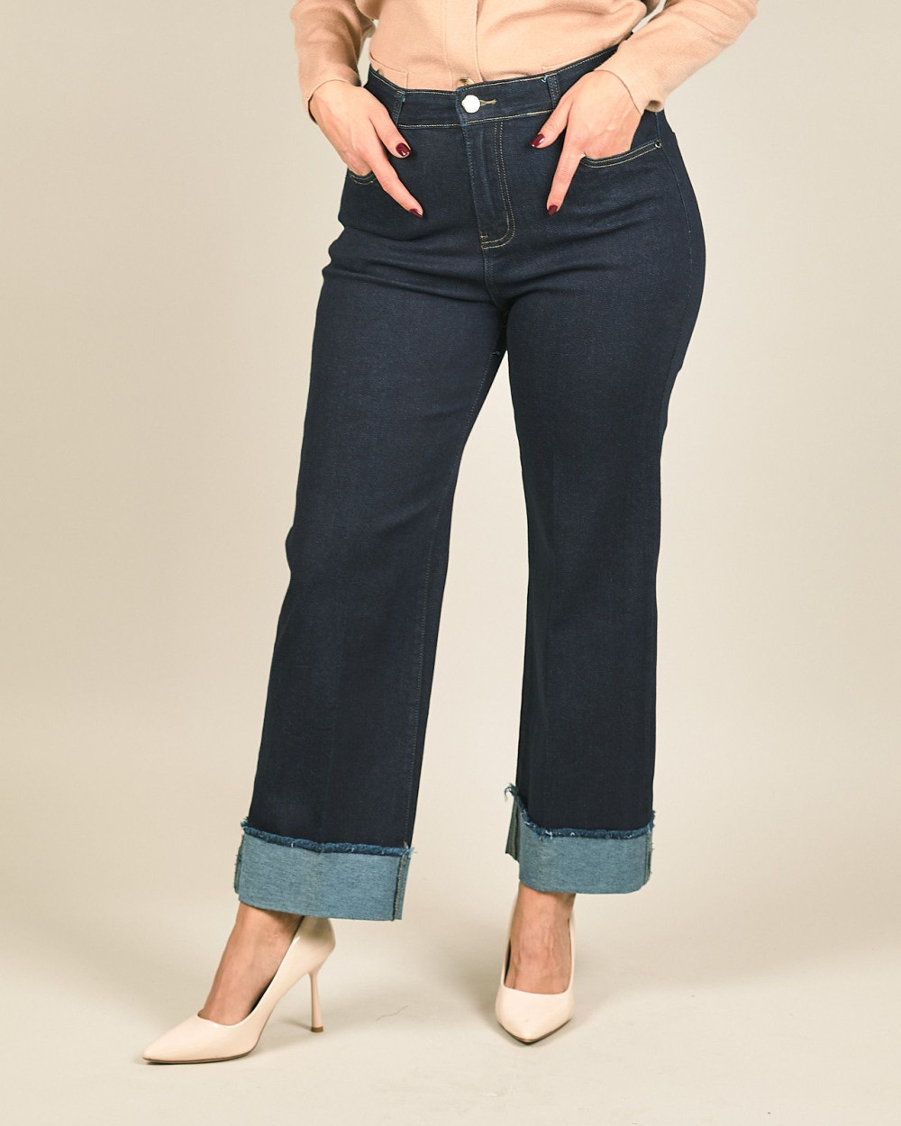 jeans-con-risvolto-621yfu-1.jpg