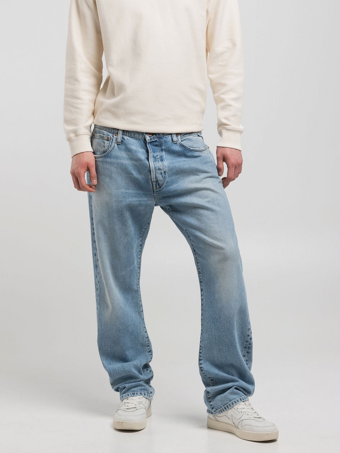 jeans-replay-uomo-162kwd-1.jpg