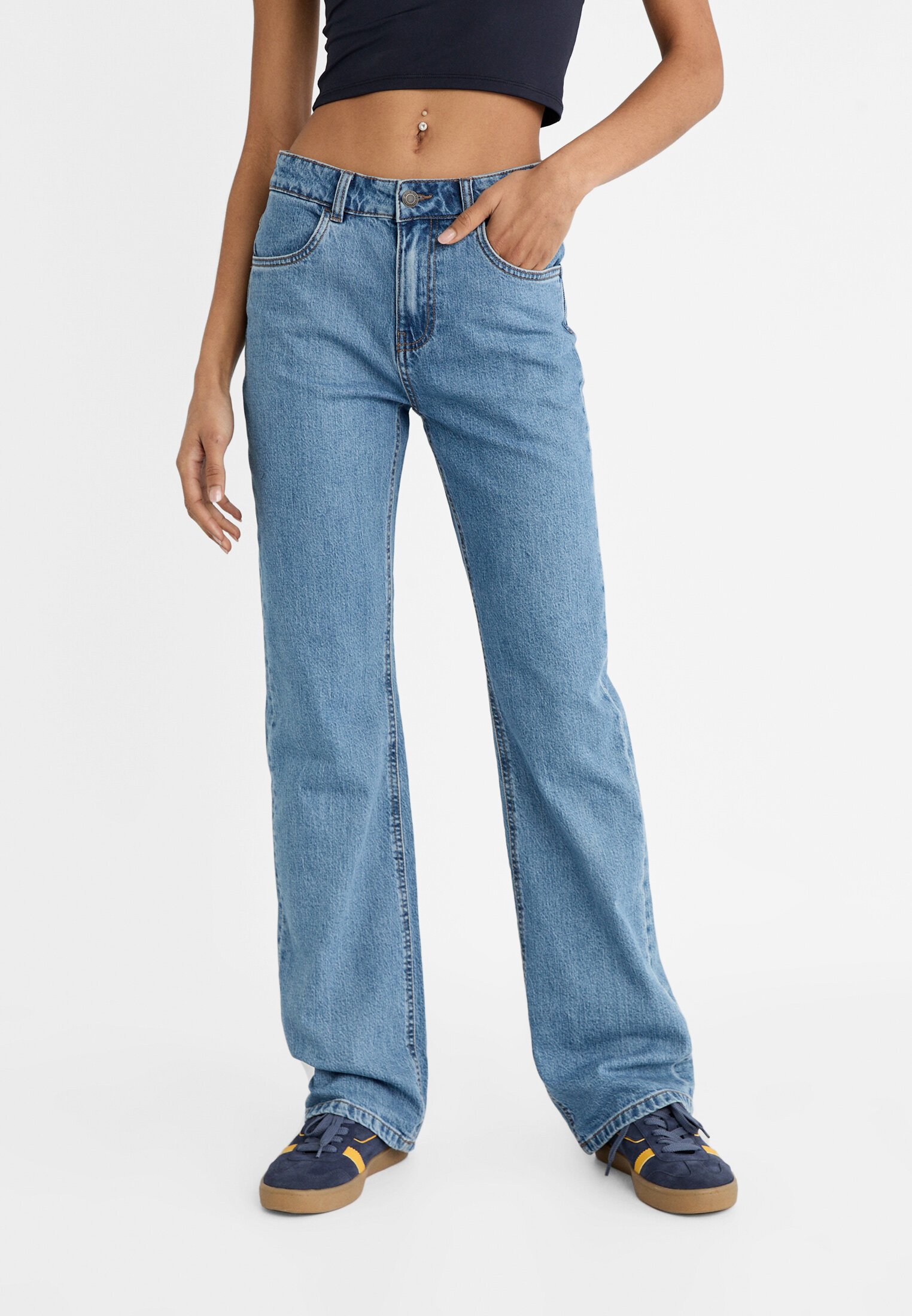 jeans-stradivarius-donna-820ezc-1.jpg