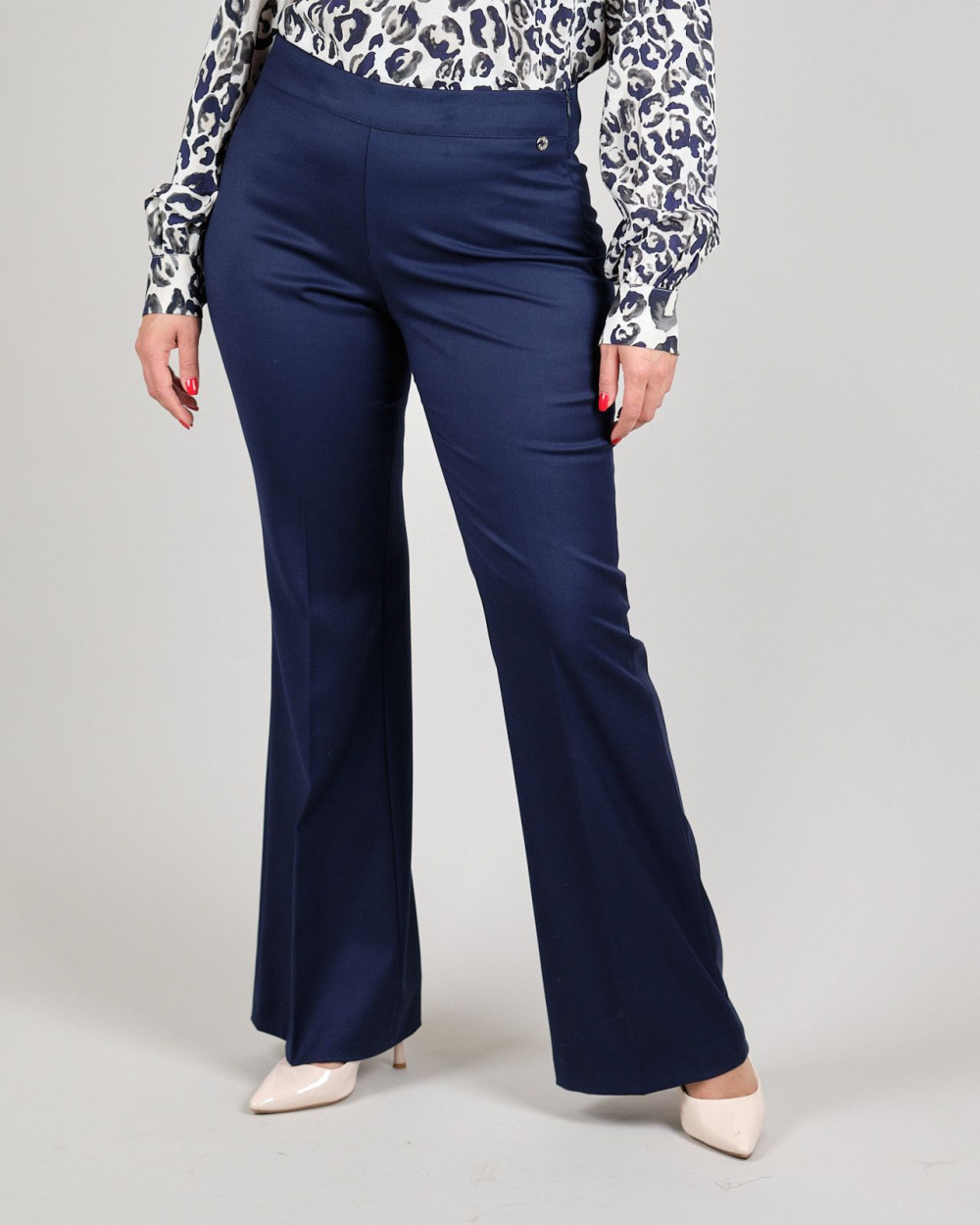 pantaloni-a-zampa-donna-590jzn-1.jpg